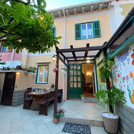 Fior Fior Di Casa * ترييستي